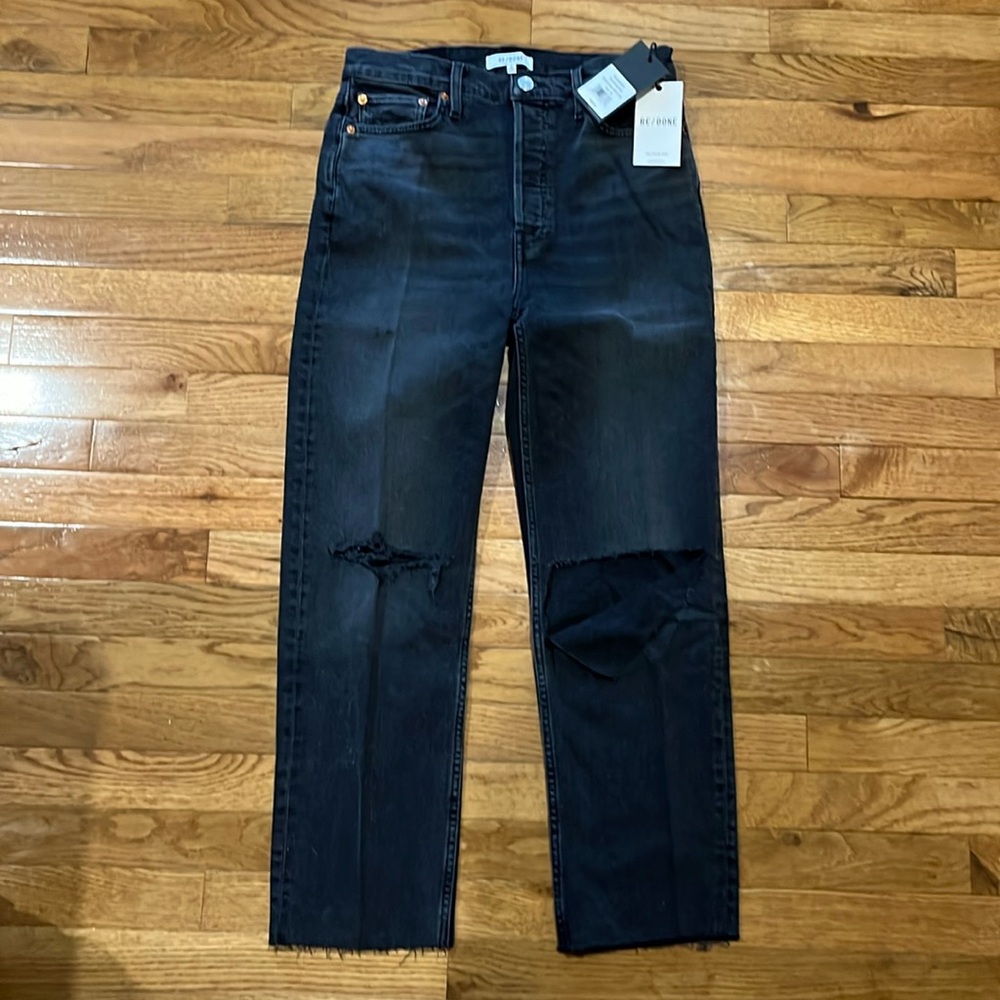 Re/Done 70s Stove Pipe Jeans in Faded Coal with Rips